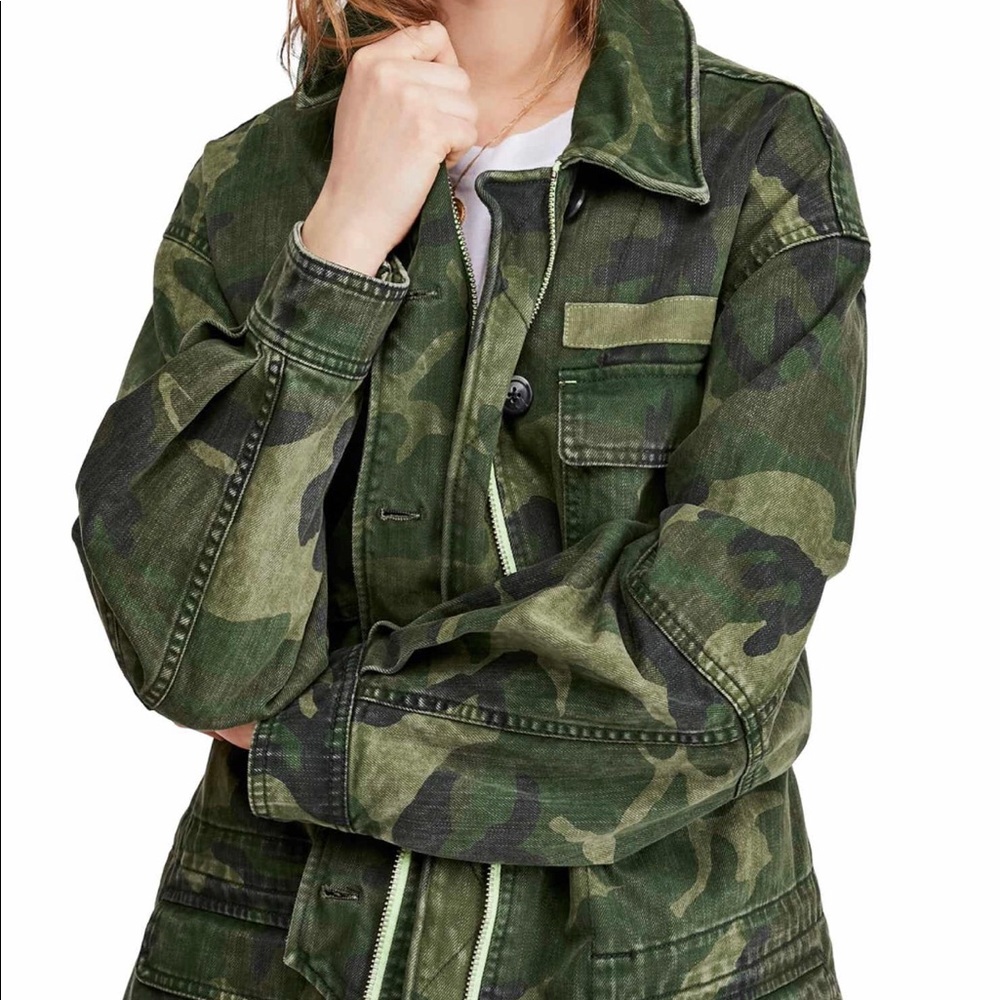 Free people military jacket sz small